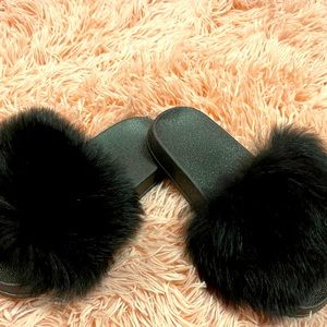 Black Fur Slides Size 9